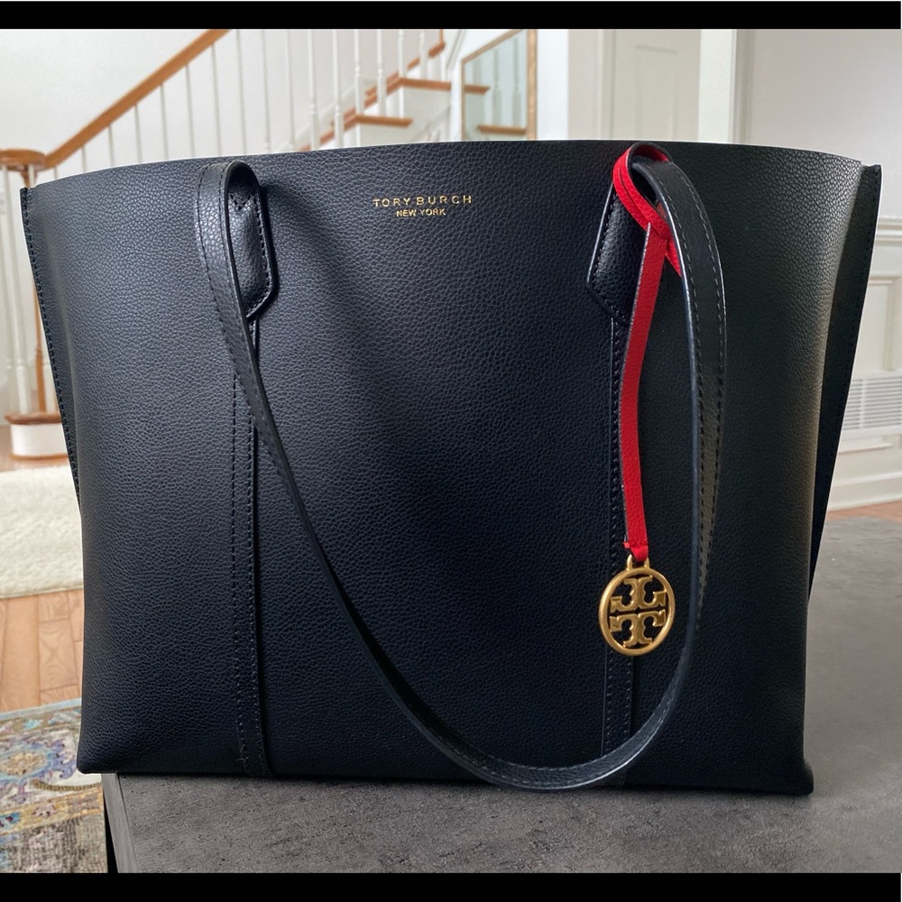 Brand new Tory Burch tote bag!